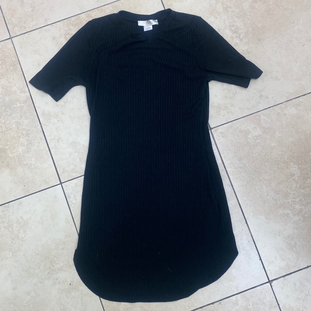 Black ribbed long line shirt